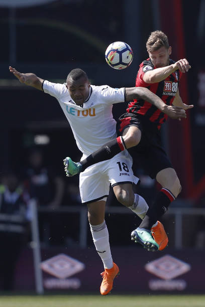 俱乐部的一 俱乐部的一