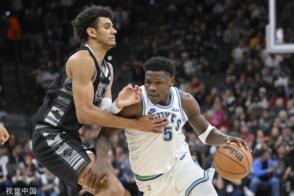 韩国踢乌兹 韩国踢乌兹